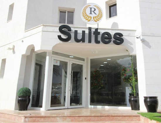 Gallery - Rich Royal Suites