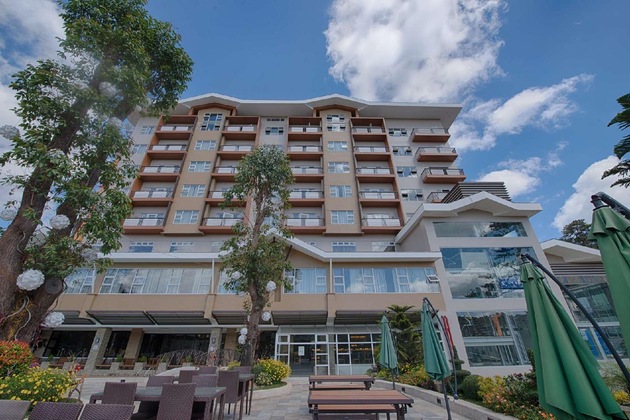 Gallery - Newtown Plaza Hotel