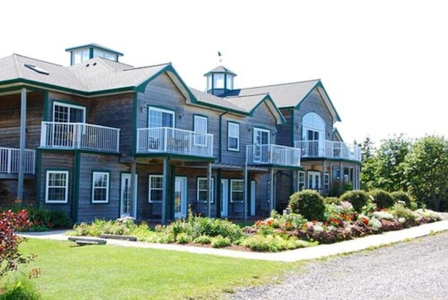 Gallery - Ned's Landing at Spry Point