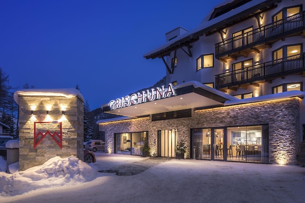 Gallery - Heart Hotel Grischuna