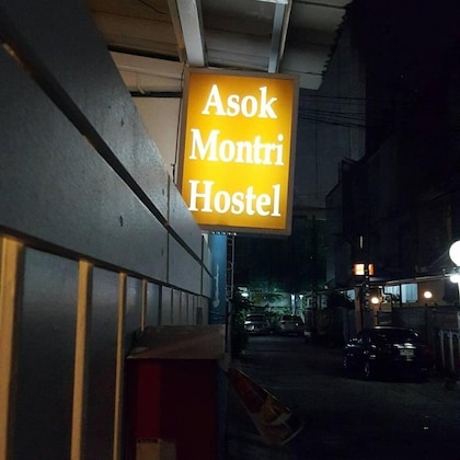 Gallery - Asoke Montri Hostel