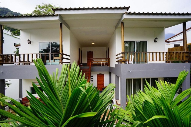 Gallery - Apple Beachfront Resort