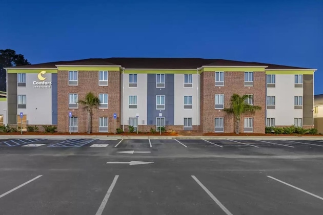 Gallery - Comfort Inn & Suites Brunswick I-95