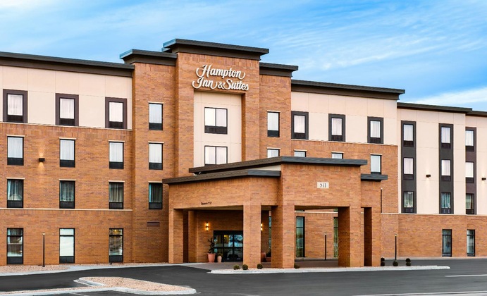 Gallery - Hampton Inn & Suites La Crosse Downtown