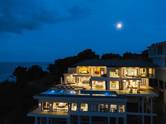 Gallery - Villa Tasanee