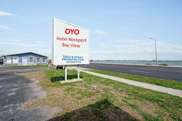 Gallery - Oyo Hotel Rockport- Bay View