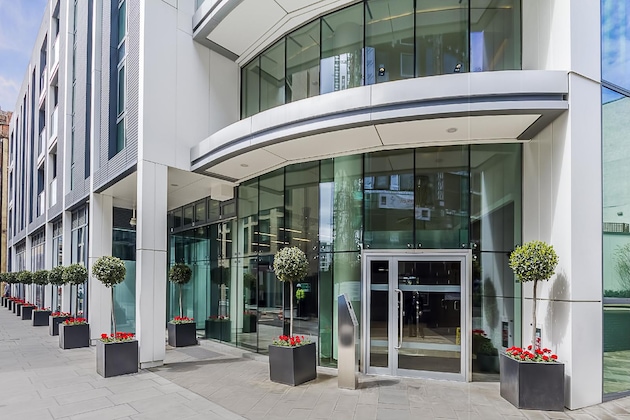 Gallery - Altitude E1 Apartments