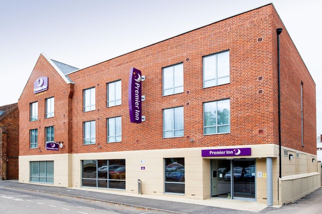 Gallery - Premier Inn Hitchin Town Centre