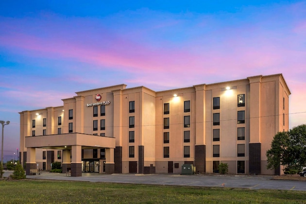 Gallery - Best Western Plus Jonesboro Inn & Suites