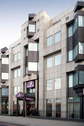 Gallery - Premier Inn London City (Tower Hill)