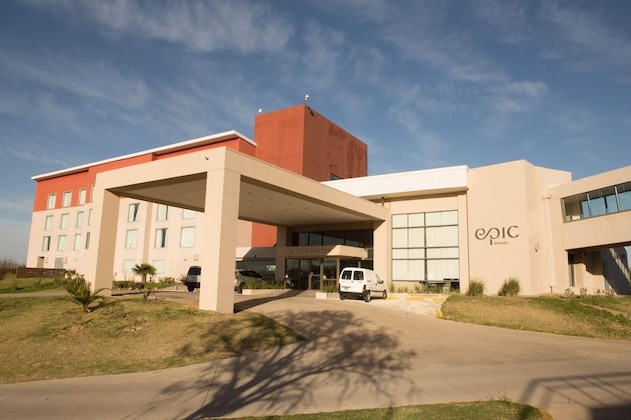 Gallery - Epic Hotel San Luis