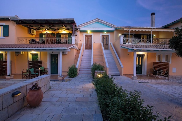 Gallery - Villa Vita Holidays Apartments, Studios And Maisonettes