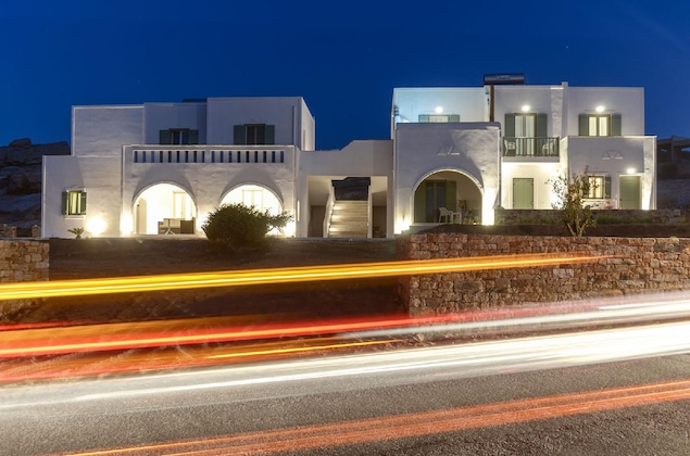 Gallery - Naxos Euphoria Suites