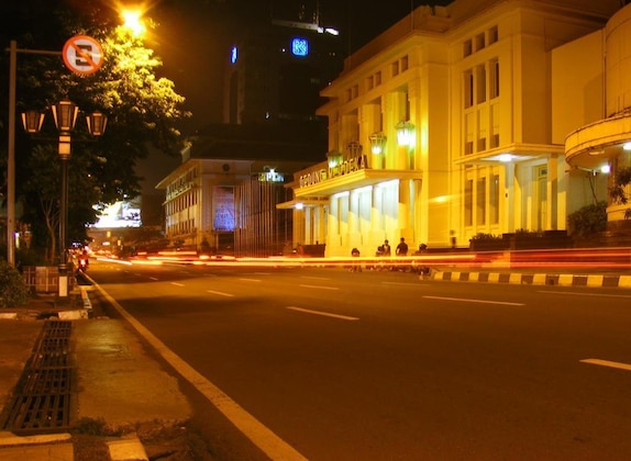 Gallery - Pasar Baru Square Hotel Bandung Powered By Archipelago