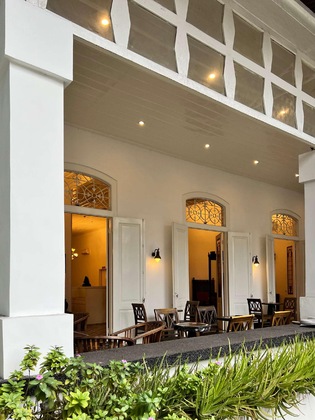 Gallery - Alimar Hotel