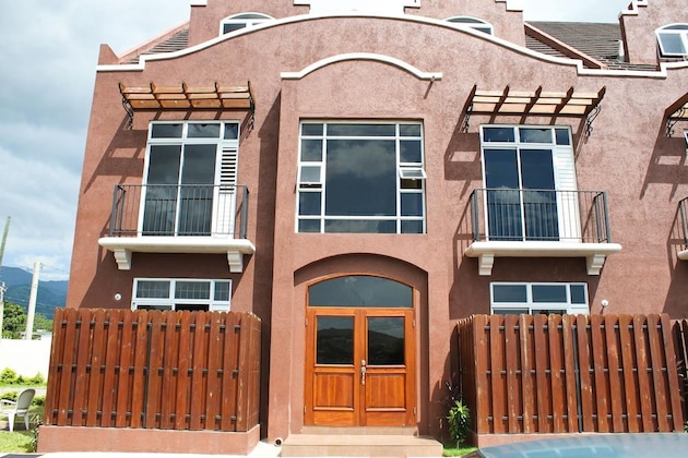 Gallery - Eclipse Suite Guest Apartments