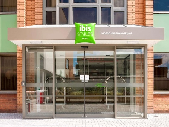 Gallery - Ibis Styles London Heathrow Airport