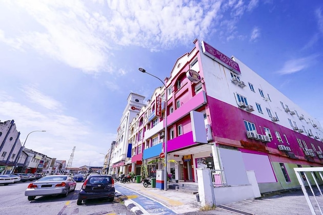 Gallery - Oyo 90486 Station Hotel