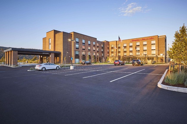 Gallery - Hampton Inn & Suites Hood River