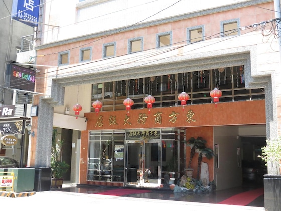 Gallery - East Commercial Affairs Hotel