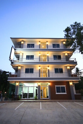 Gallery - Baan Samrarn