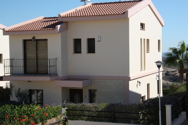 Gallery - Vineland Sheromyli Villas