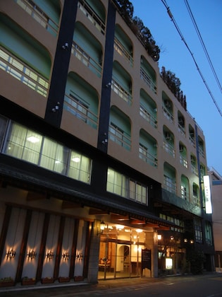 Gallery - Hotel Housenkaku