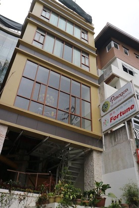 Gallery - Paragon Hotel And Suites