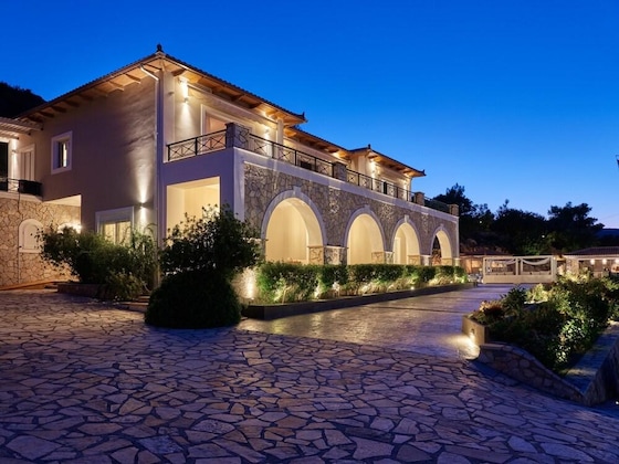 Gallery - Serenus Luxury Villa