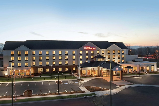 Gallery - Hilton Garden Inn Medford
