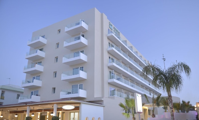 Gallery - Sunrise Gardens Hotel