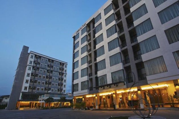 Gallery - Leenova Hotel