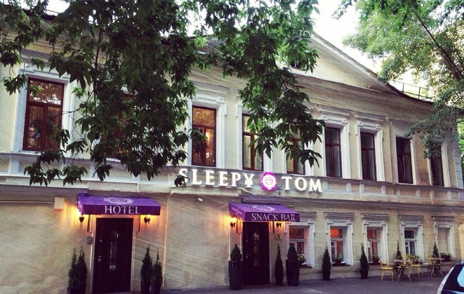 Gallery - Sleepy Tom Hotel