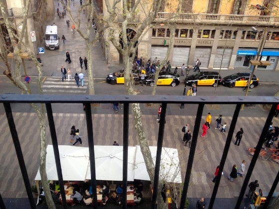 Gallery - Smartrental Barcelona Ramblas