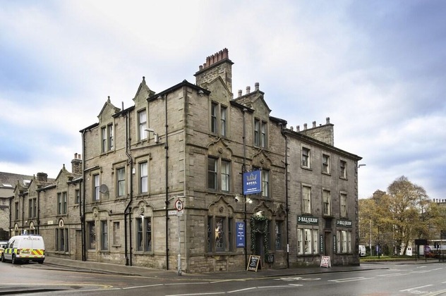 Gallery - The Royal Hotel And Bar