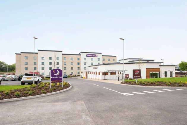 Gallery - Premier Inn Stoke-On-Trent (Hanley)