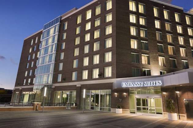 Gallery - Embassy Suites By Hilton Greenville Downtown Riverplace