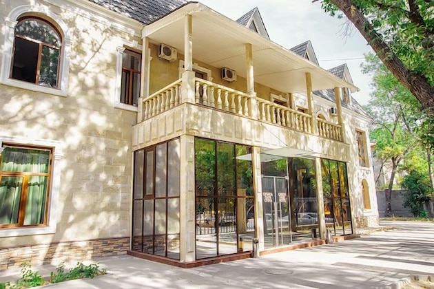 Gallery - Promenade Park Hotel