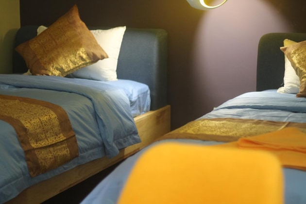 Gallery - Benny's City Hotel
