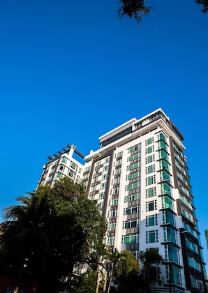 Gallery - Naki Suites At Silvertown