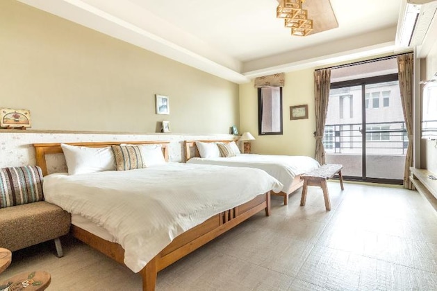 Gallery - Jhongshan Building Bed And Breakfast