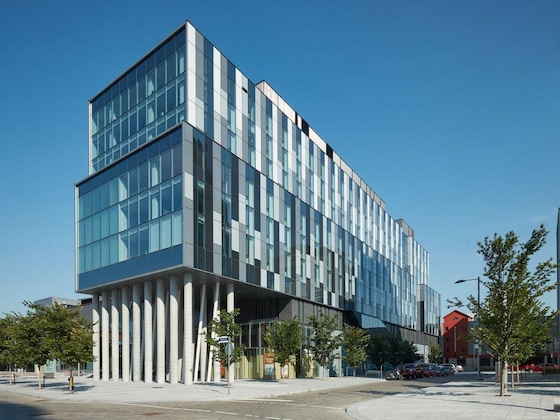 Gallery - Residence & Conference Centre - Toronto Downtown - George Brown College - Campus Accommodation