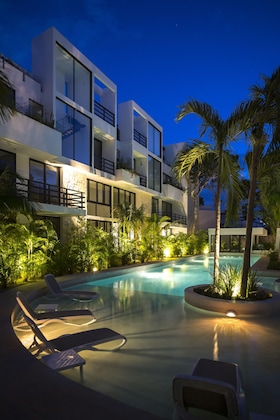 Gallery - Apartamento 2 quarto (s), 3 banheiro (s)