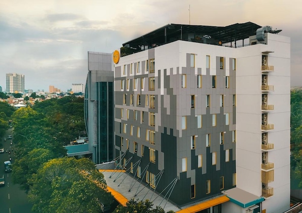 Gallery - Yello Hotel Manggarai Jakarta