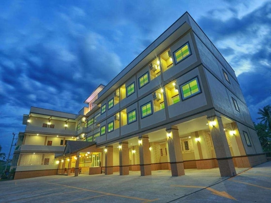 Gallery - V Residence