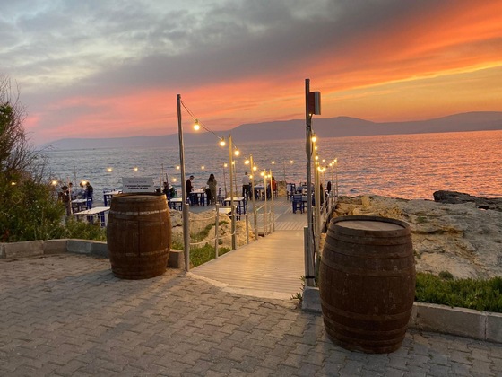 Gallery - Maya Bistro Hotel Beach