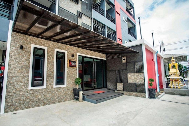 Gallery - Avenue Residence