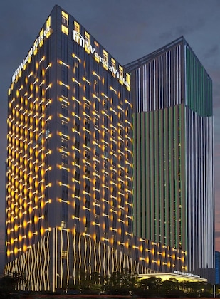 Gallery - Wanda Vista Nanning