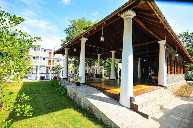 Gallery - Oga Reach Hotel