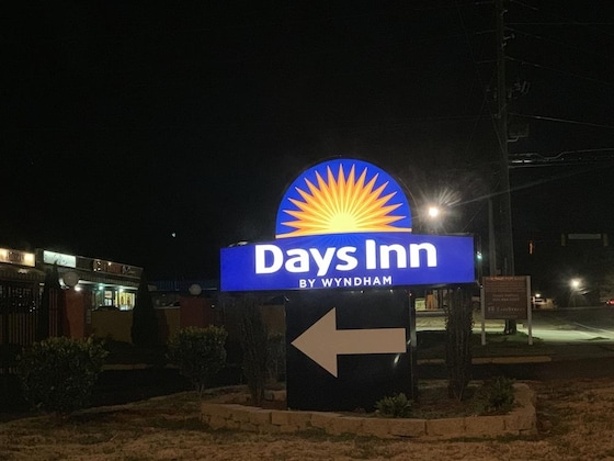 Gallery - Days Inn by Wyndham Hartsfield Jackson Atlanta Airport West